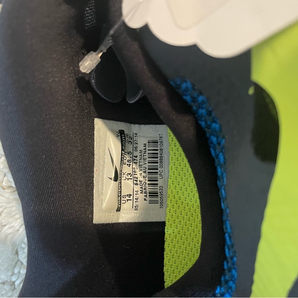 Nike Blue and Gray Running Shoes - Picture 6 of 6